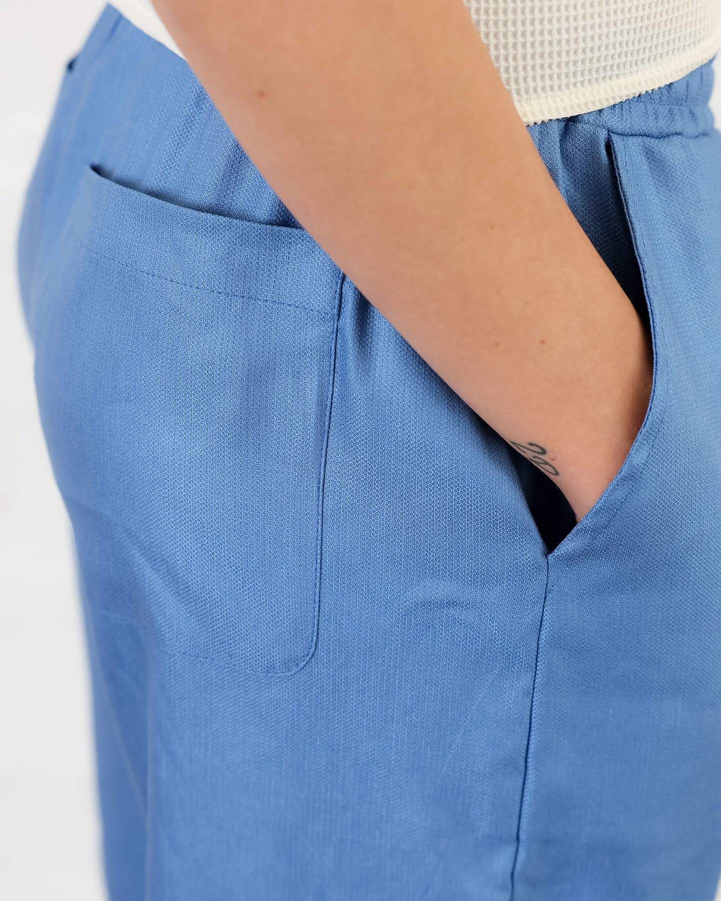 LOVE 44.44 — Pantalone Baggy in Seta e Lino — Manifattura Marchigiana, Made in Italy