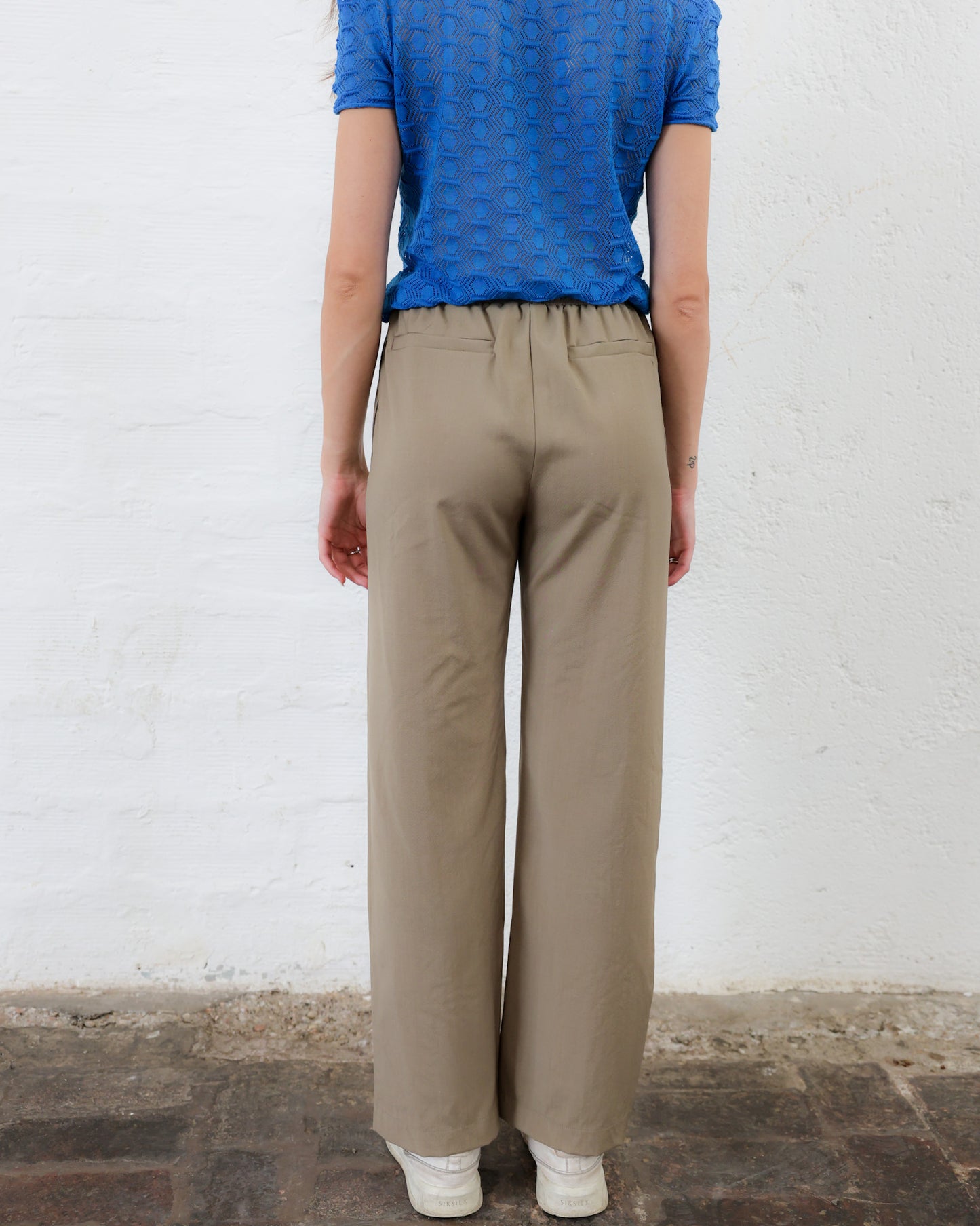 —LOVE 46.46 — Pantalone in fresco lana — Manifattura Marchigiana, Made in Italy Manifattura Artigianale Made in Italy