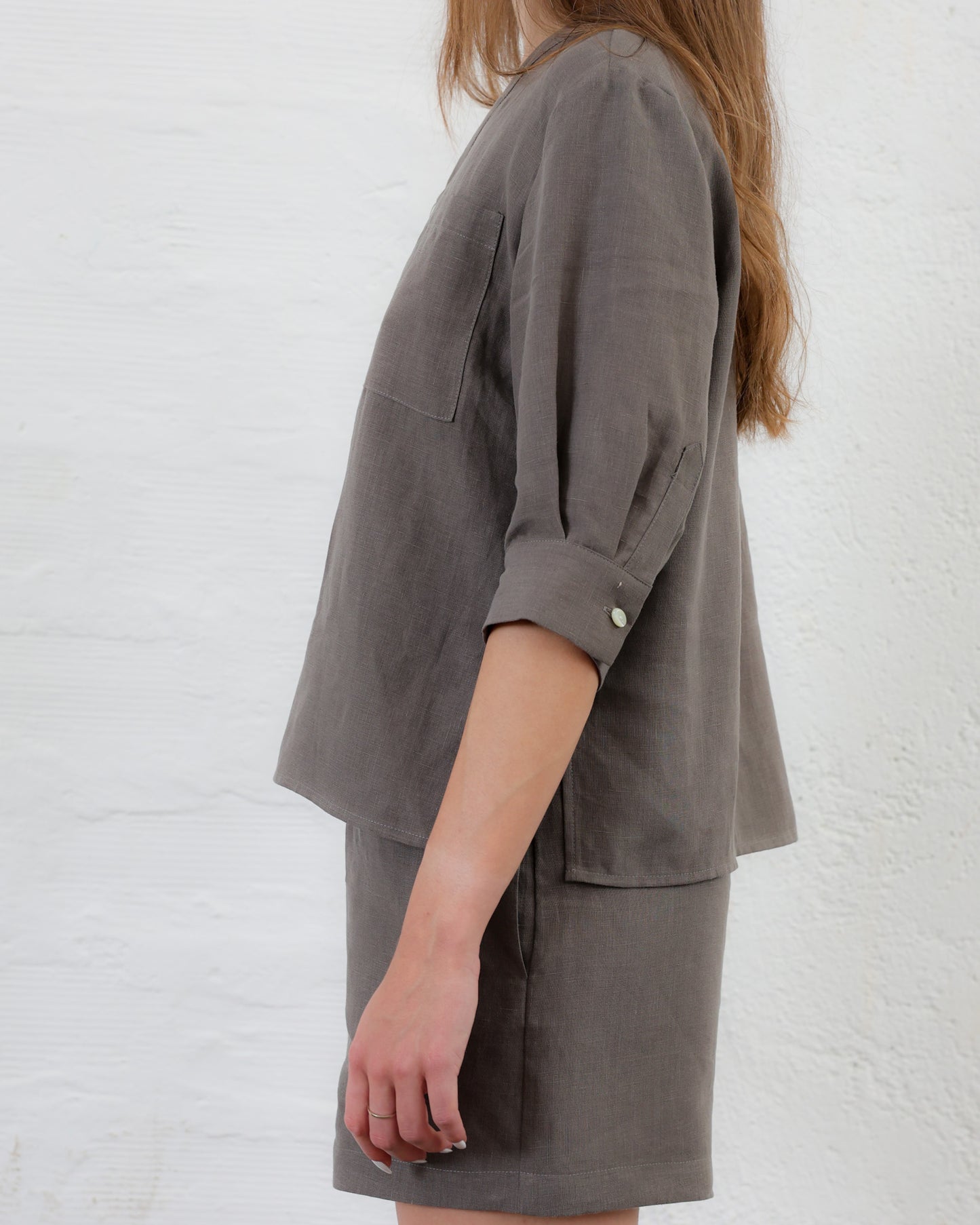MIRZA 48.48 — Bermuda in Lino Italiano — Manifattura Marchigiana, Made in Italy