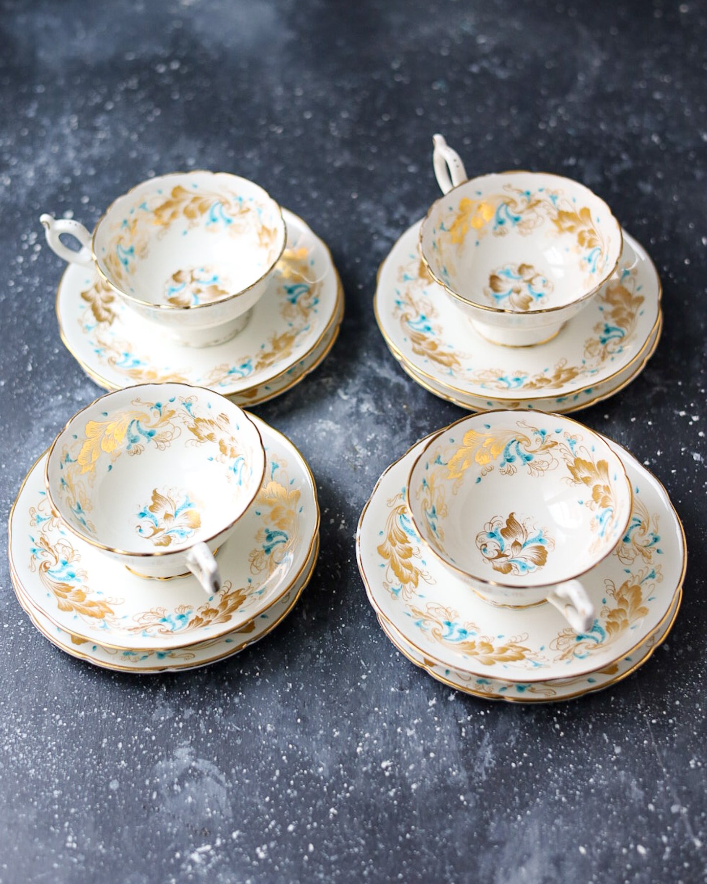 Servizio di piatti con tazze Coalport decoro Strange Orchid