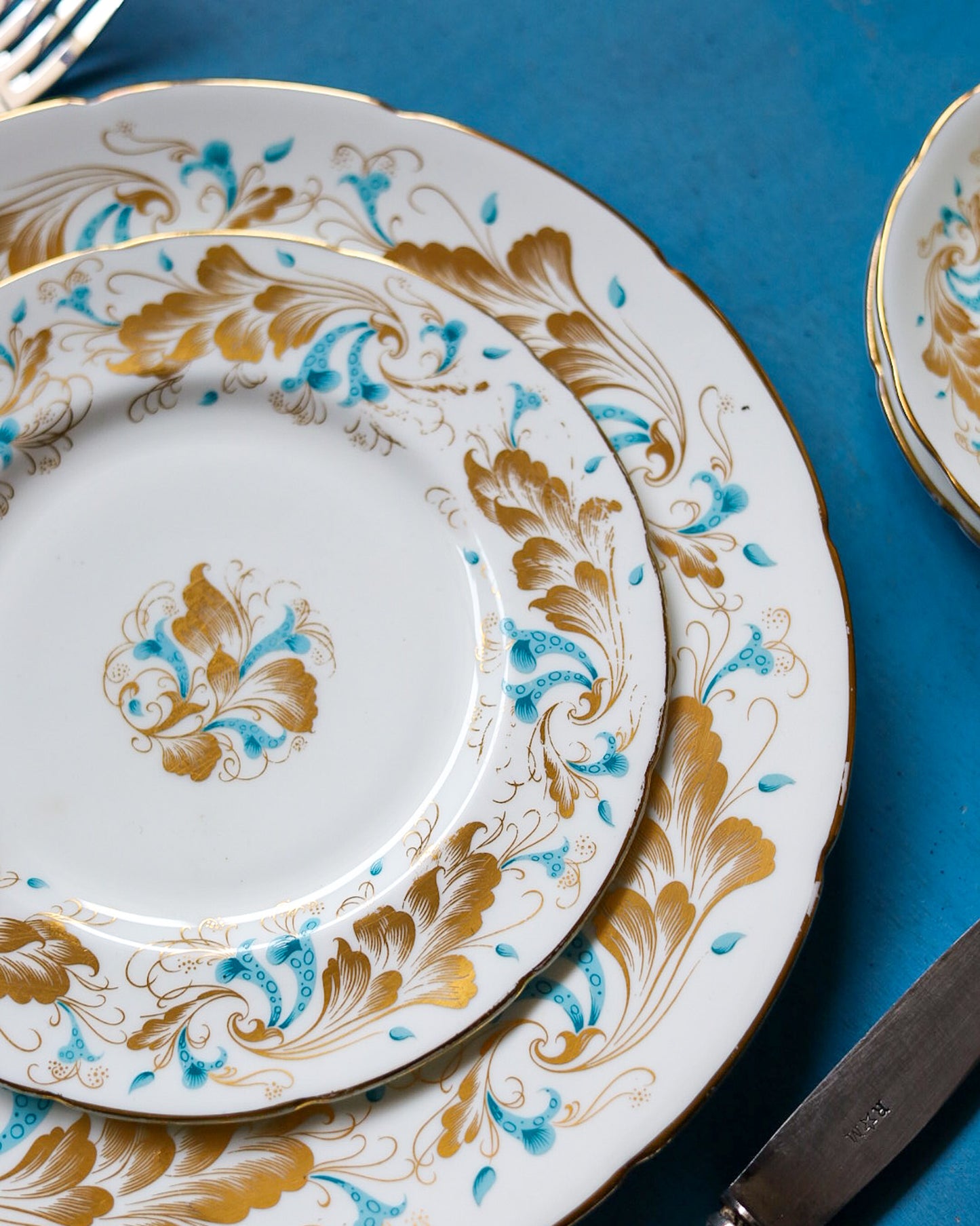 Servizio di piatti con tazze Coalport decoro Strange Orchid