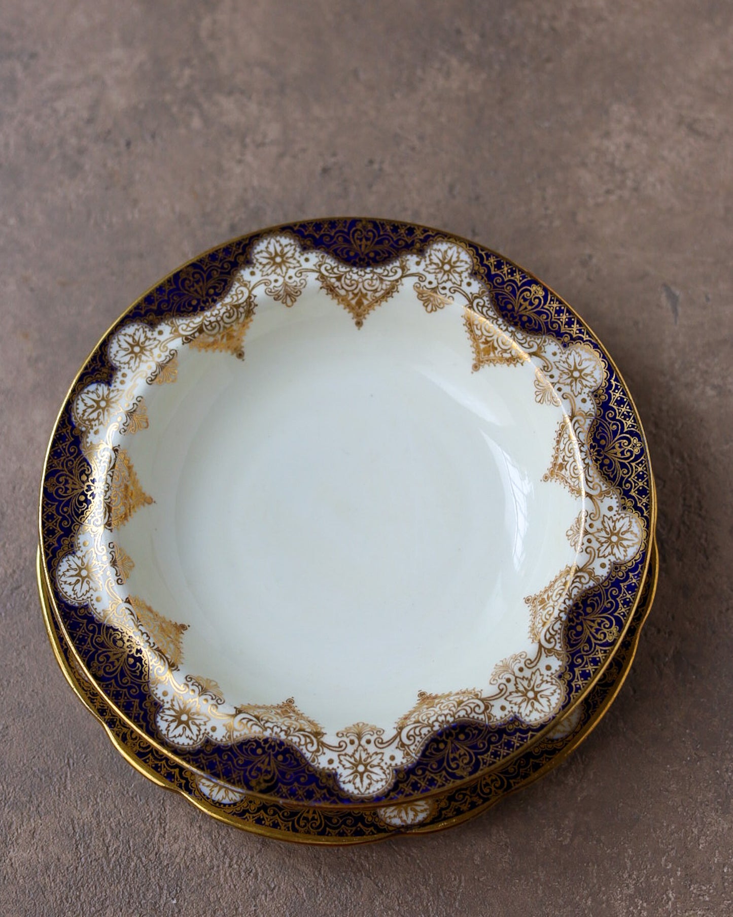 Set Tête-à-Tête da Colazione Hammersley — Porcellana Inglese con Filettature Cobalto e Oro — Stoke-on-Trent