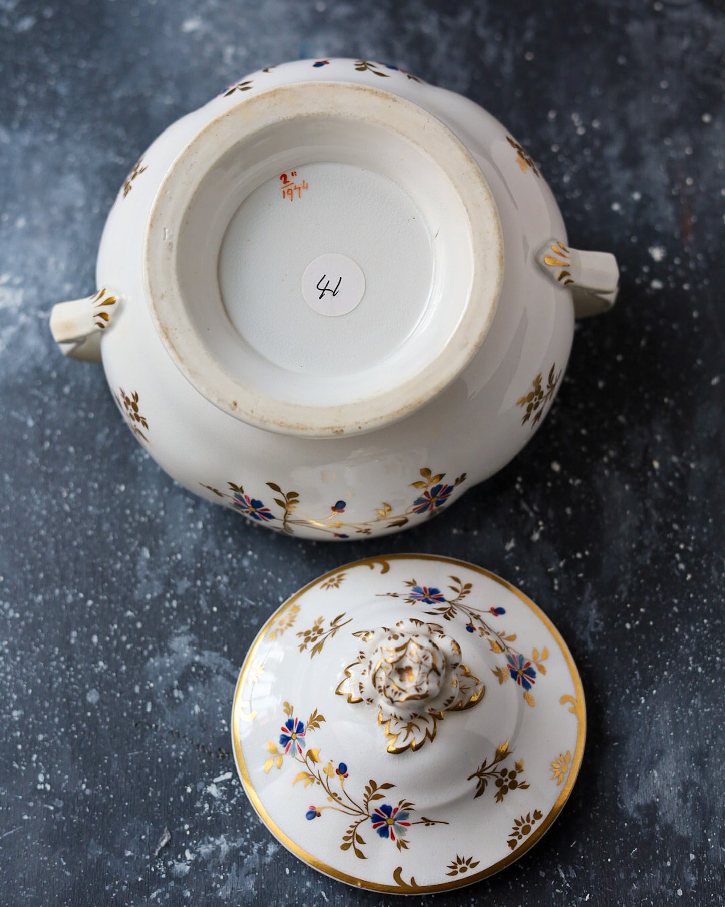 Zuccheriera Georgiana - Porcellana Inglese con Fiordalisi e Decorazioni in Oro - Primi 1800