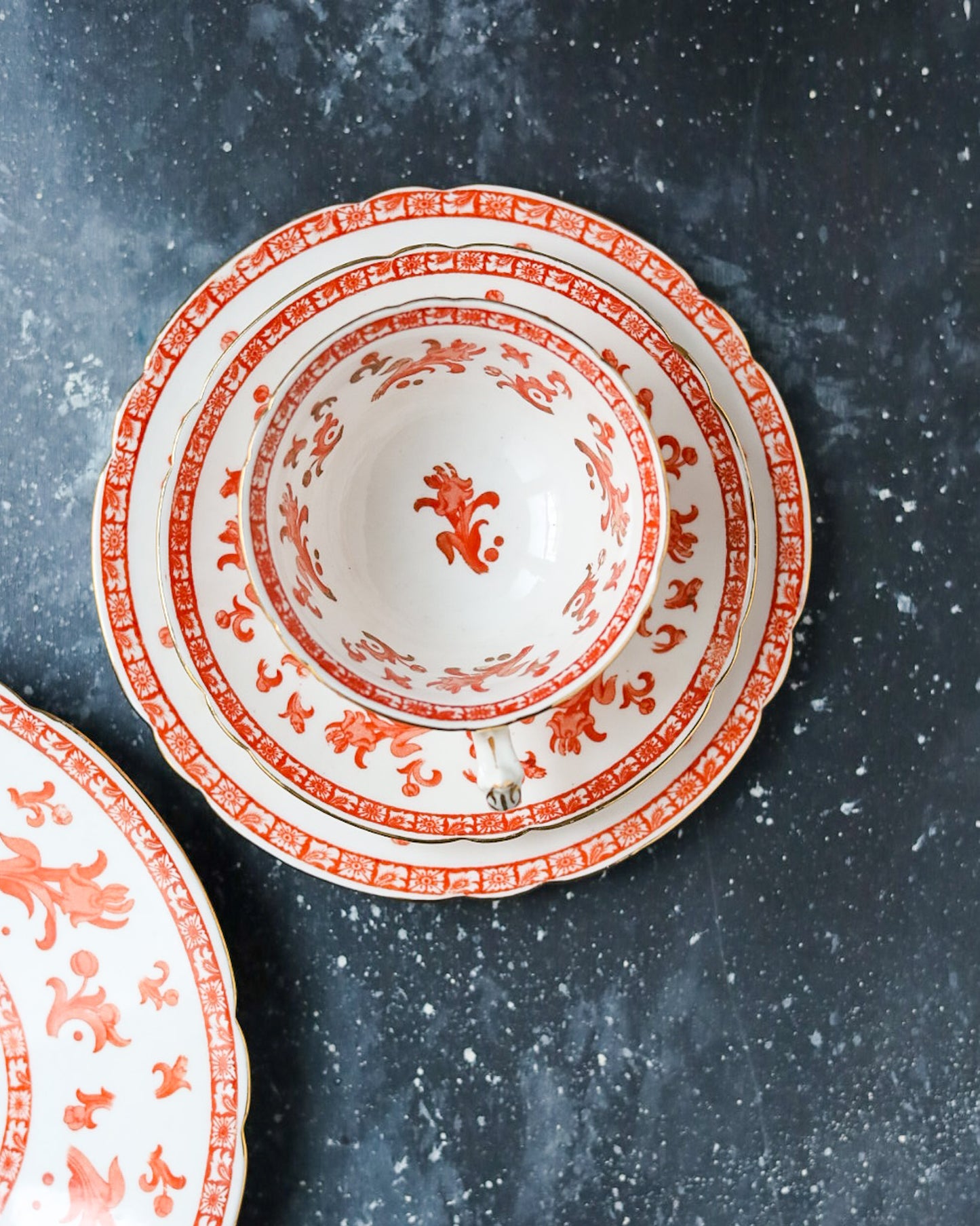 Set di 4 Trio The Foley China - Decoro Orientale Rosso Ferro - Bone China - Inghilterra, Fine 1800/Inizi 1900