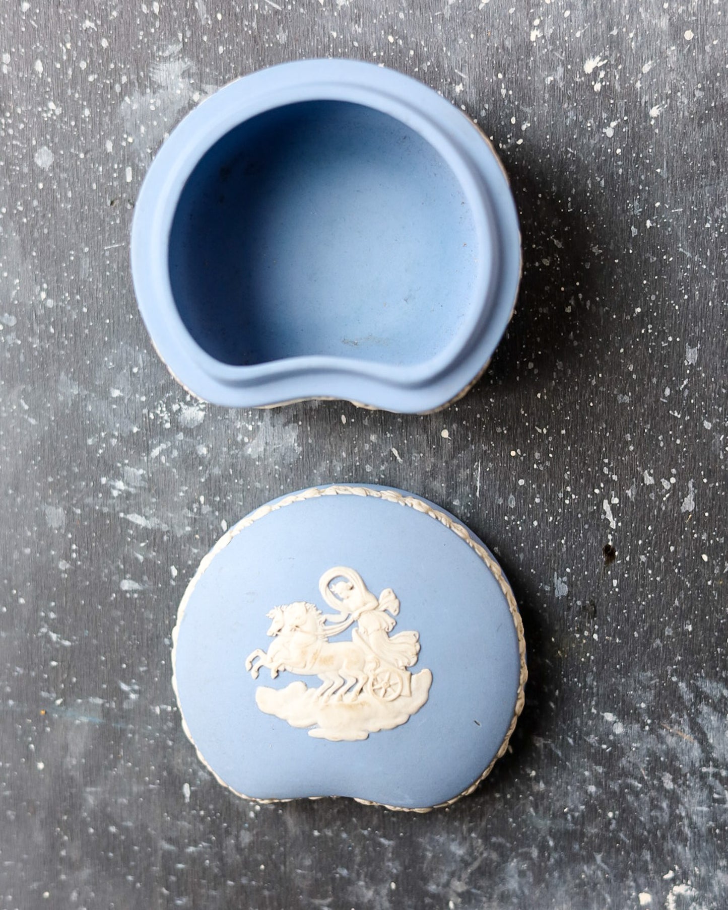 Scatoline Wedgwood Jasperware - Collezione di Forme Diverse - Blu Classico - Inghilterra