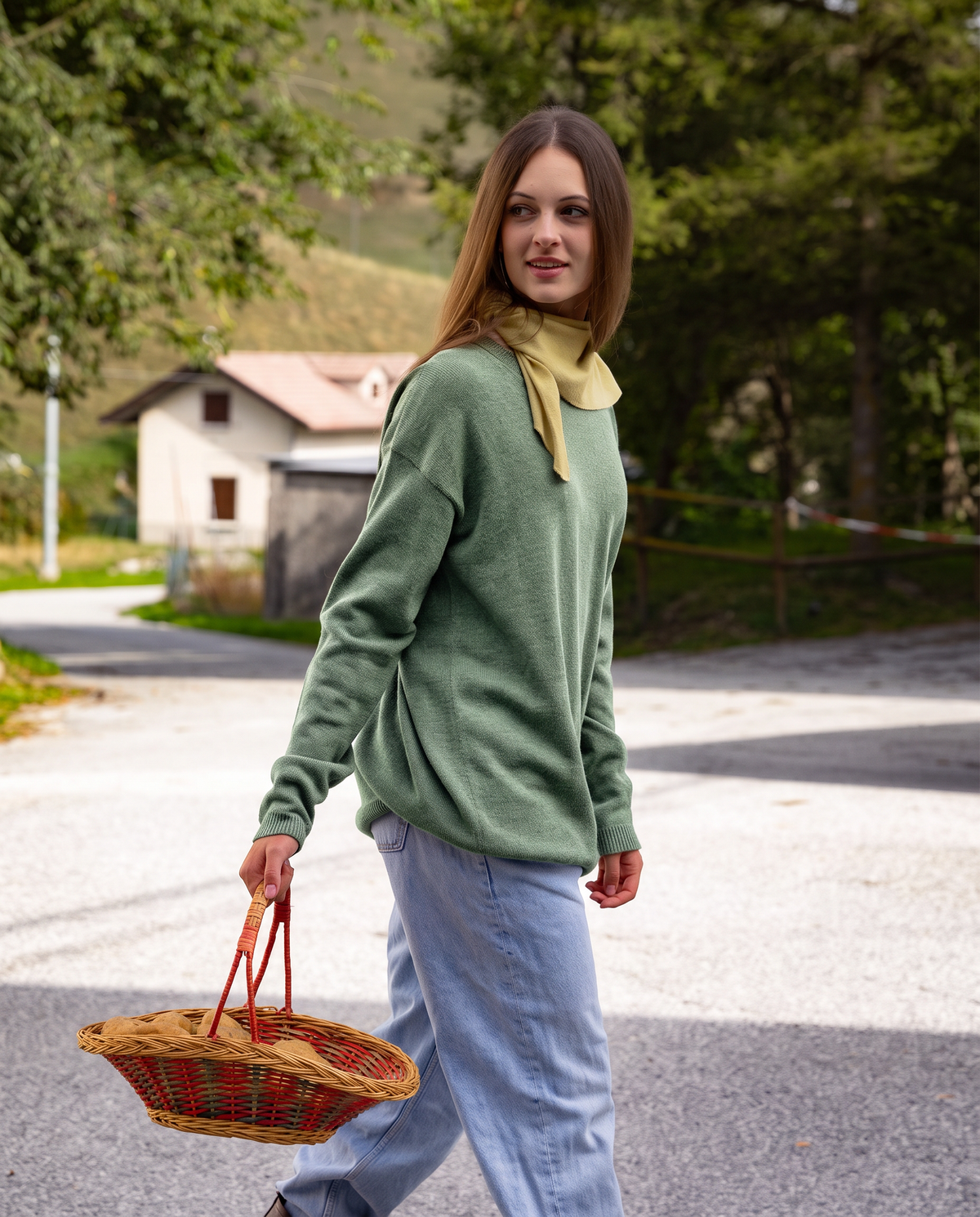 ROSA 22.22 — Maglia girocollo in lana vergine Botto Giuseppe 140s, finezza 7 — Laboratorio artigianale veneto, Made in Italy