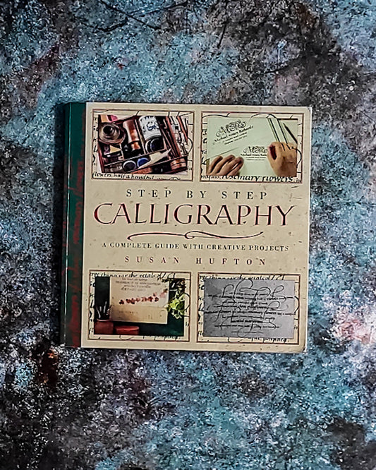 Libro manuale calligrafia: step by step calligraphy